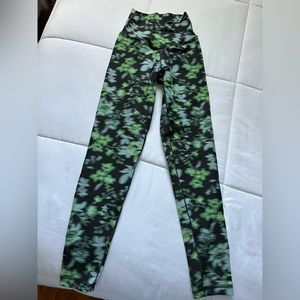 Offline by Aerie Real Me 7/8 Legging Hi-Rise Short Inseam